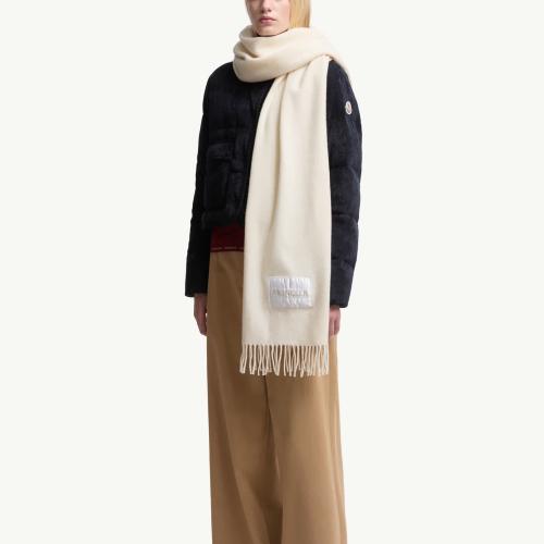 Moncler outfit