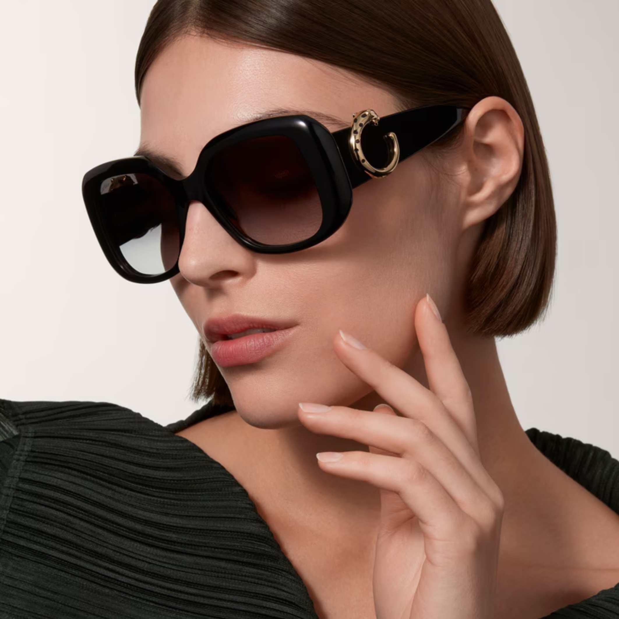 Oversized Frames