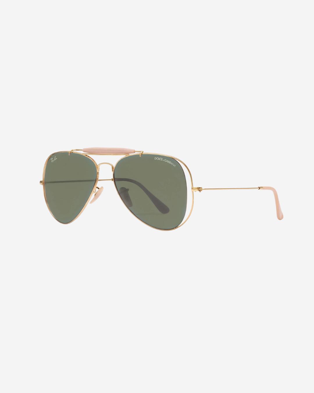 Modern Accessories