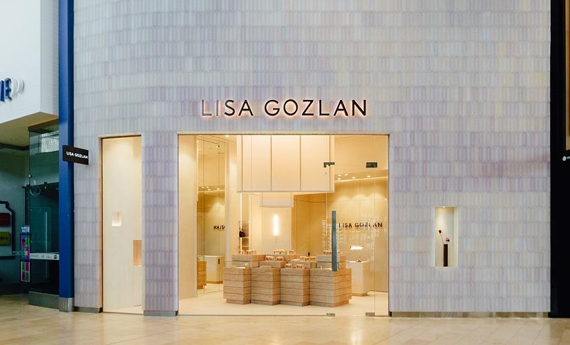 Lisa Gozlan inside Yorkdale Shopping Centre