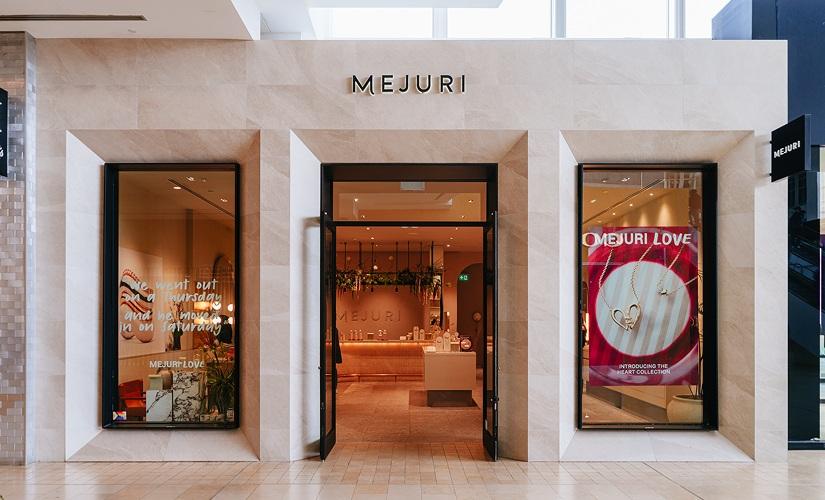 Mejuri inside Yorkdale Shopping Centre