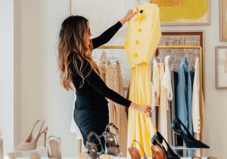 Dina's Closet is Back!