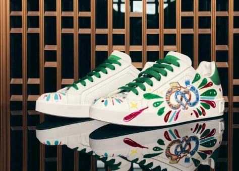 Dolce green scneakers