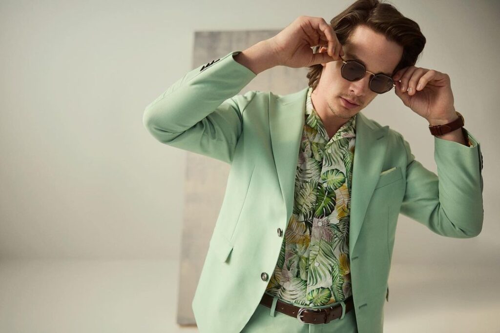 Wedding Guest Style 2023 Yorkdale Shopping Centre